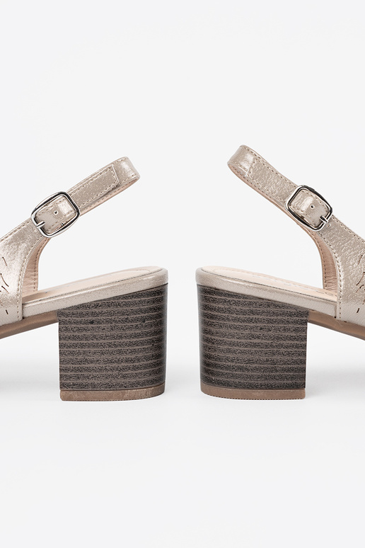 Auksinės spalvos moteriški bateliai...