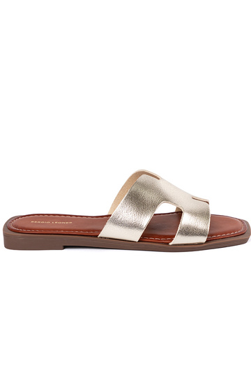 Šviesaus aukso spalvos...