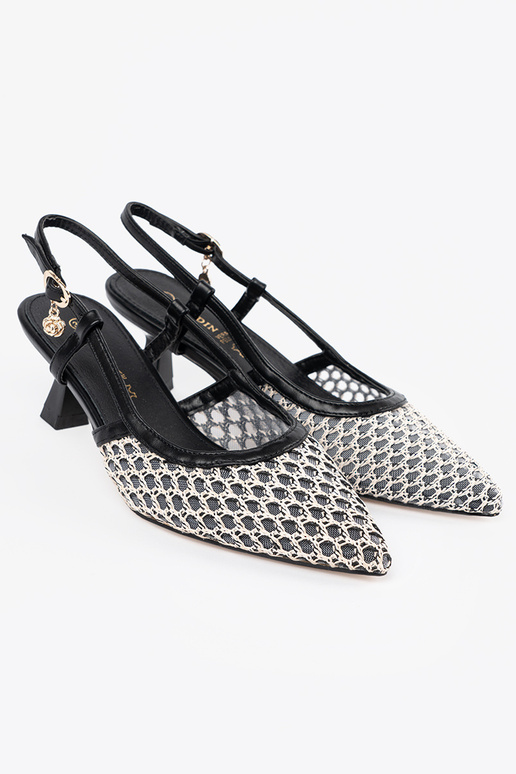 Aukštakulniai ažūriniai ant žemo...