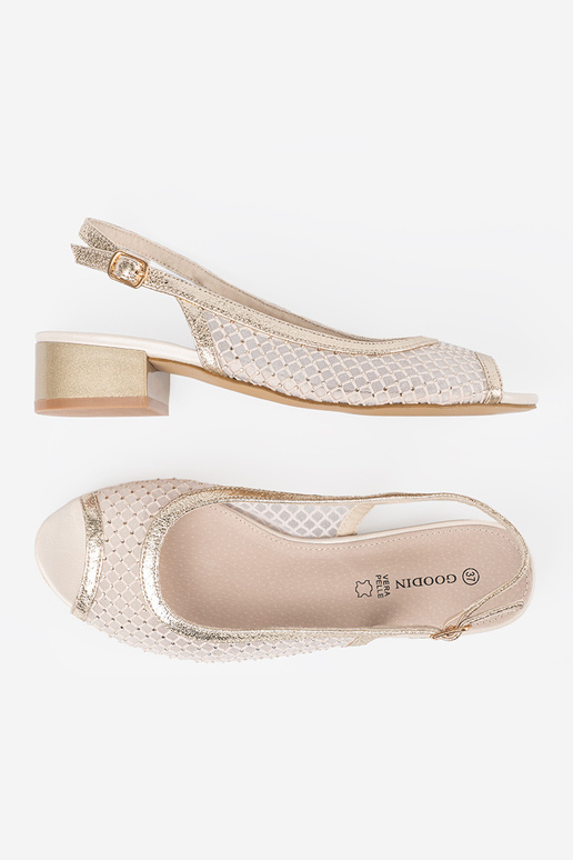 Sandalai su dekoratyviniu tinkleliu...