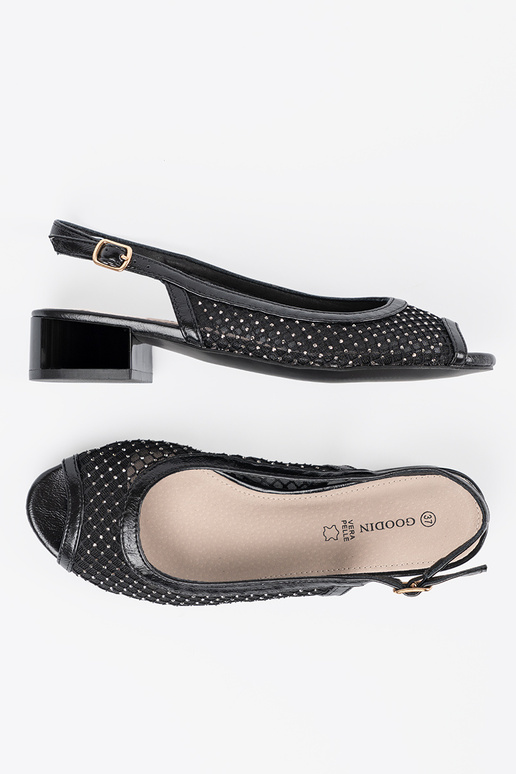 Sandalai su dekoratyviniu tinkleliu...