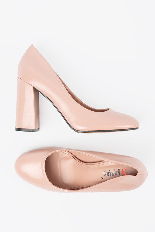 Dramblio kaulo spalvos lakuoti...