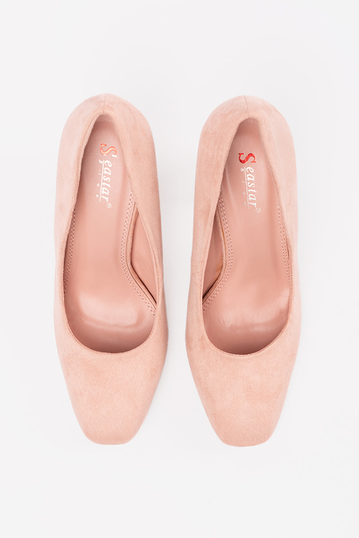 Ryškiai rožinės spalvos aukštakulniai... Ryškiai rožinės spalvos aukštakulniai...