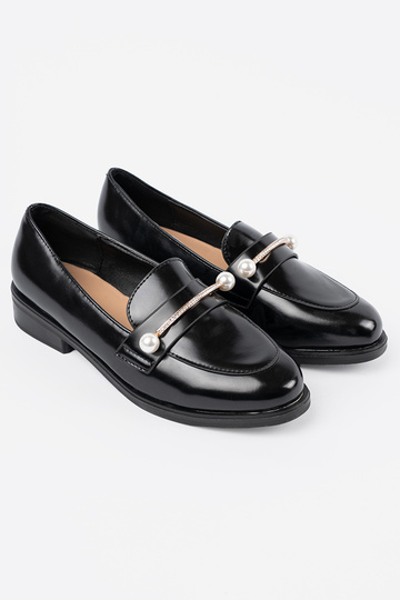 Juodos spalvos lakuoti... 2