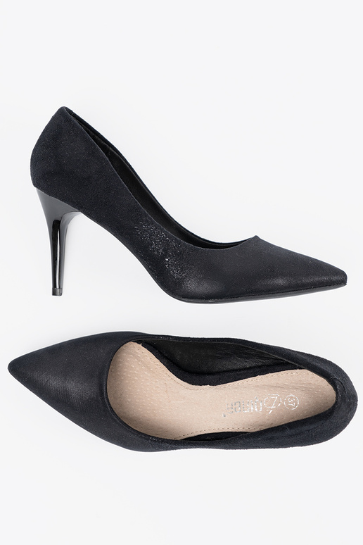 Juodos spalvos zomšiniai aukštakulniai