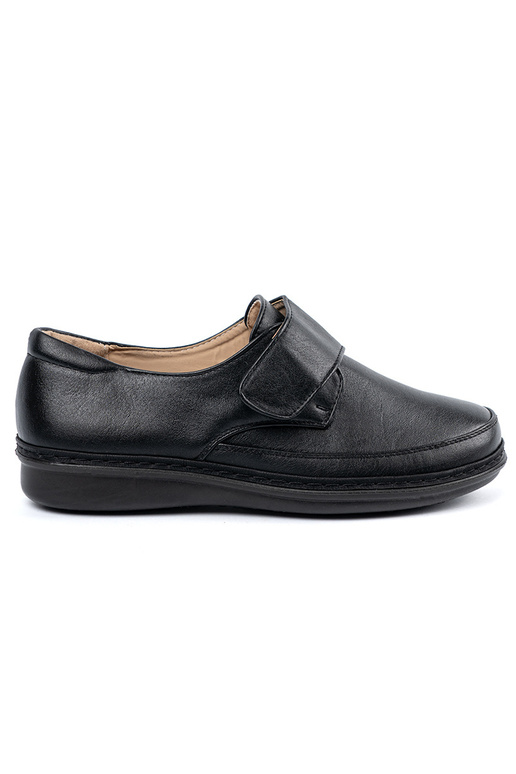 Moteriški pusbačiai su lipniomis...