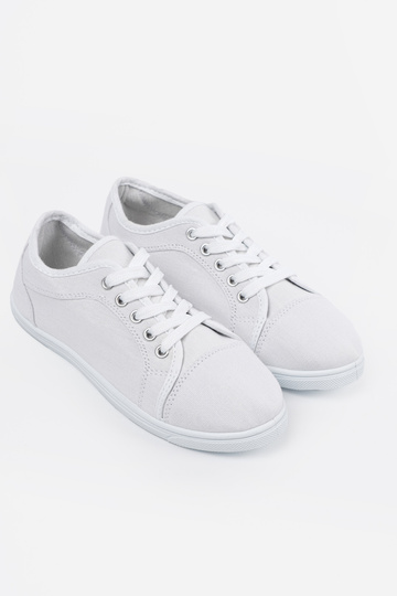 baltos spalvos klasika batai