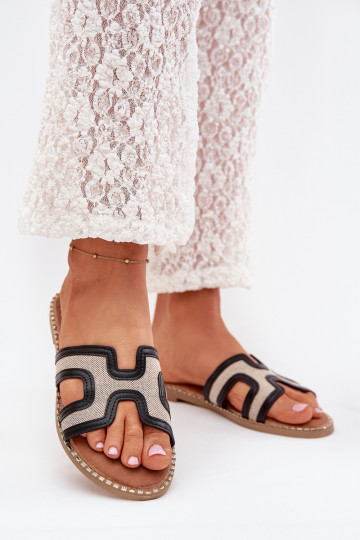 Moteriškos šlepetės su plačiais kulniukais juodos spalvos Vereya