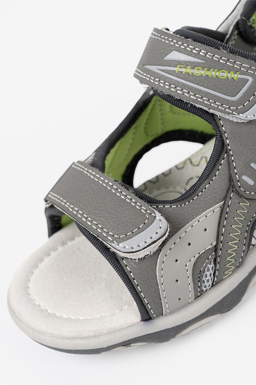 basutės berniukiškas Į kolorze pilkam basutės berniukiškas Į kolorze pilkam