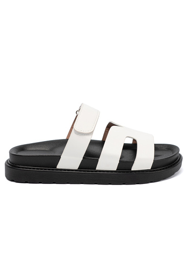 KomfortoĮe baltos spalvos Šlepetės su platforma 2