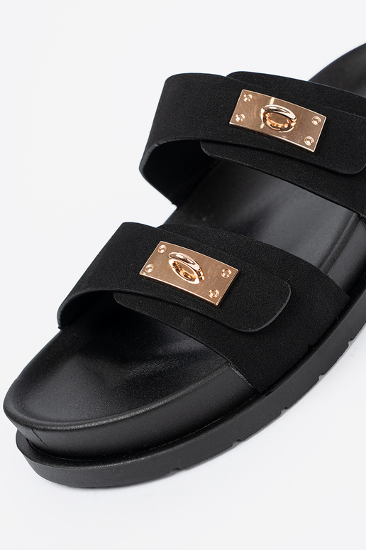 Šlepetės su platforma ze auksinismi detalami Šlepetės su platforma ze auksinismi detalami