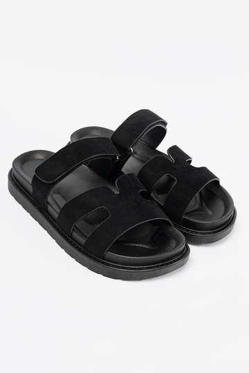 Šlepetės moterų typu Chypre