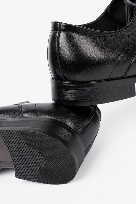 Elegantiško stiliaus pusbačiai vyrų Į klasikaj czerni i połysku