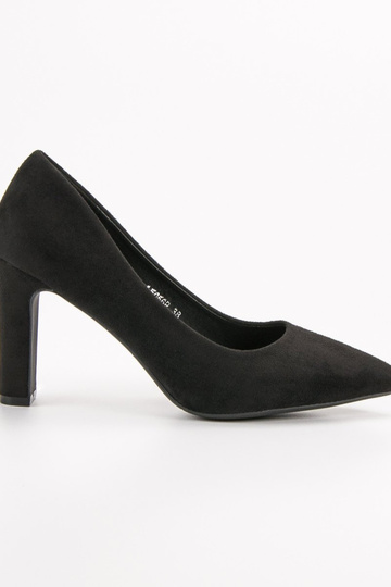 Klasikinio modelio zomšiniai bateliai