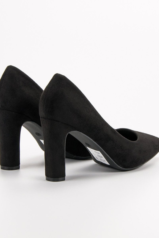 Klasikinio modelio zomšiniai bateliai