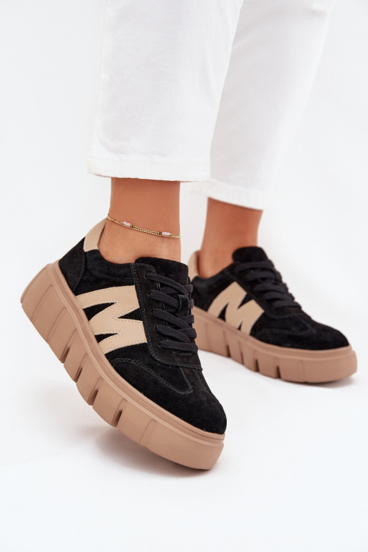 iš zomšos Moteriškas Sneakers modelio batai su platforma Vinceza 79561 juodos spalvos iš zomšos Moteriškas Sneakers modelio batai su platforma Vinceza 79561 juodos spalvos