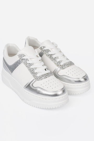 Baltos sidabras Sneakers modelio batai z połyskującymi detalami