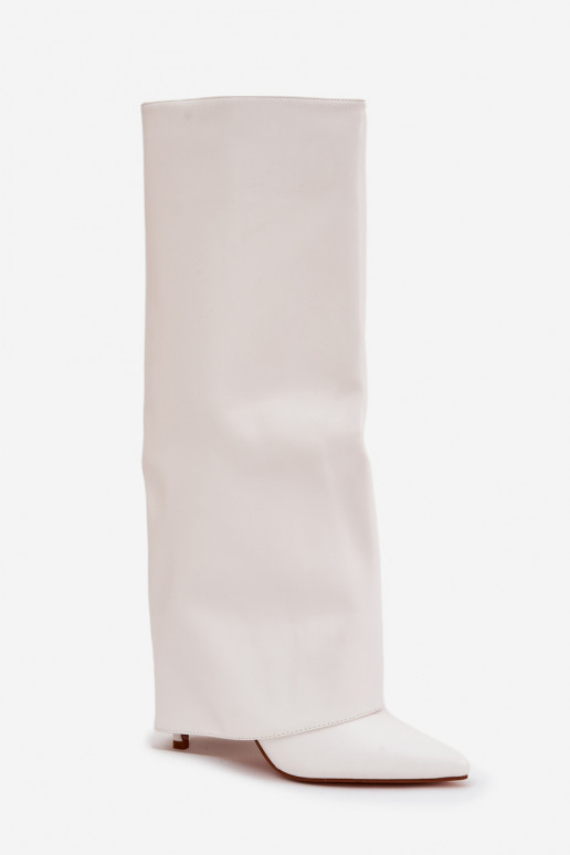 pašiltinti ilgaauliai batai su plonais kulniukaissuINyĮiniętą CholeĮką baltos spalvos Tamonia