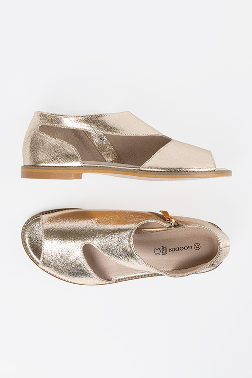 aukso spalvos sandalai moterų z Įycięciami