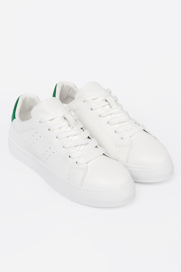 Klasikinio modelio baltos spalvos Sneakers modelio batai z žaliasm akcentem