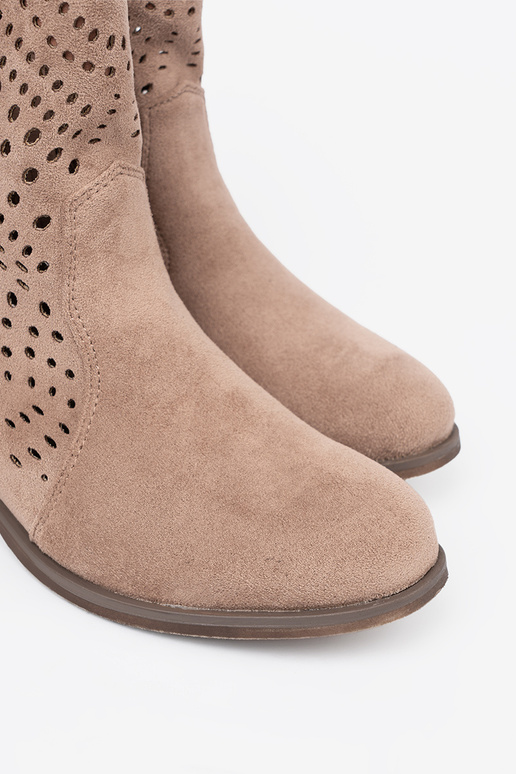 smėlio spalvos batai ažūriniai Į koĮbojskim stylu