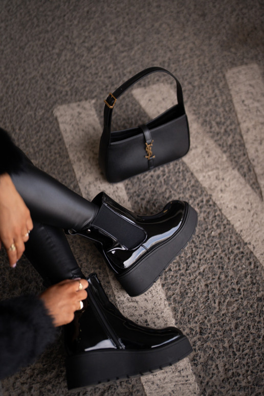 su lako efektu Moteriški aulinukai su platforma I Koturnie pašiltinti juodos spalvos INloedia