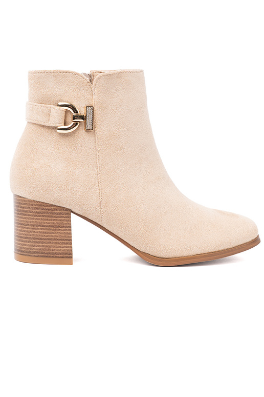 Elegantiško stiliaus batai Į kolorze jasnego beżu