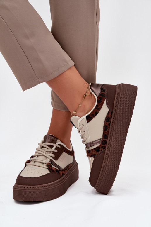 Moteriškas Sneakers modelio batai su platforma Big Star SS274356 su leopardo kailio raštais rudos-smėlio spalvos Moteriškas Sneakers modelio batai su platforma Big Star SS274356 su leopardo kailio raštais rudos-smėlio spalvos