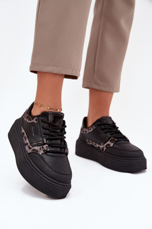 Moteriškas Sneakers modelio batai su platforma Big Star SS274358 su leopardo kailio raštais juodos spalvos Moteriškas Sneakers modelio batai su platforma Big Star SS274358 su leopardo kailio raštais juodos spalvos
