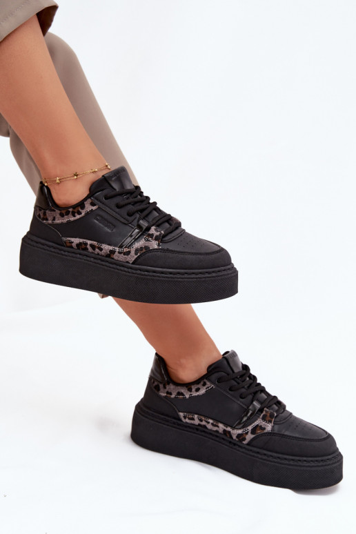 Moteriškas Sneakers modelio batai su platforma Big Star SS274358 su leopardo kailio raštais juodos spalvos Moteriškas Sneakers modelio batai su platforma Big Star SS274358 su leopardo kailio raštais juodos spalvos