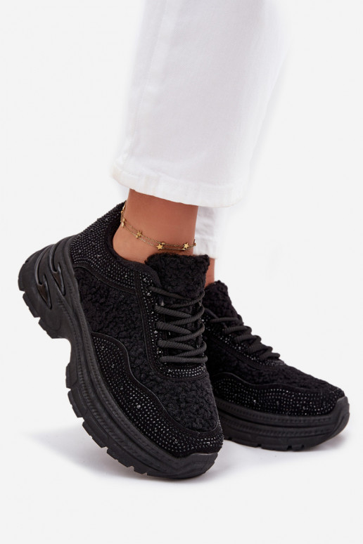 Sneakers modelio batai Moteriškas su tviskančiomis akutėmis ir kailiuku Typu Baranek juodos spalvos Zarika Sneakers modelio batai Moteriškas su tviskančiomis akutėmis ir kailiuku Typu Baranek juodos spalvos Zarika