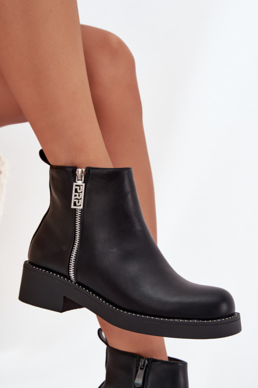 pašiltinti žemakulniai batai moterims su tviskančiomis akutėmis juodos spalvos Vionna