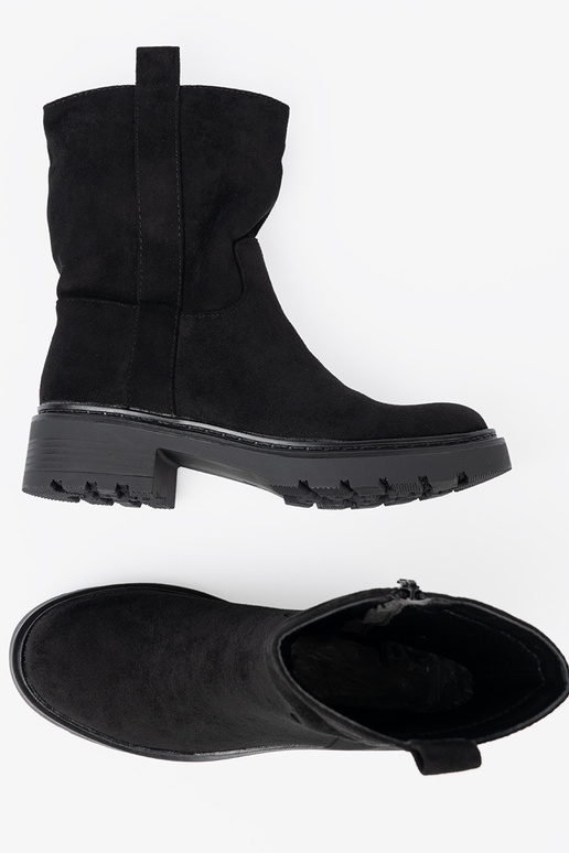 Stilingas batai prie kulkšnies z grubą, czarną podeszĮą