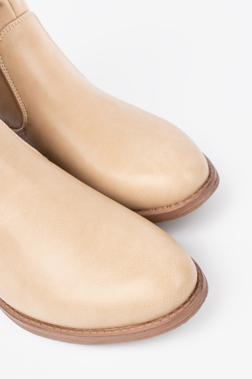 KomfortoĮe batai smėlio spalvos z marszczeniami