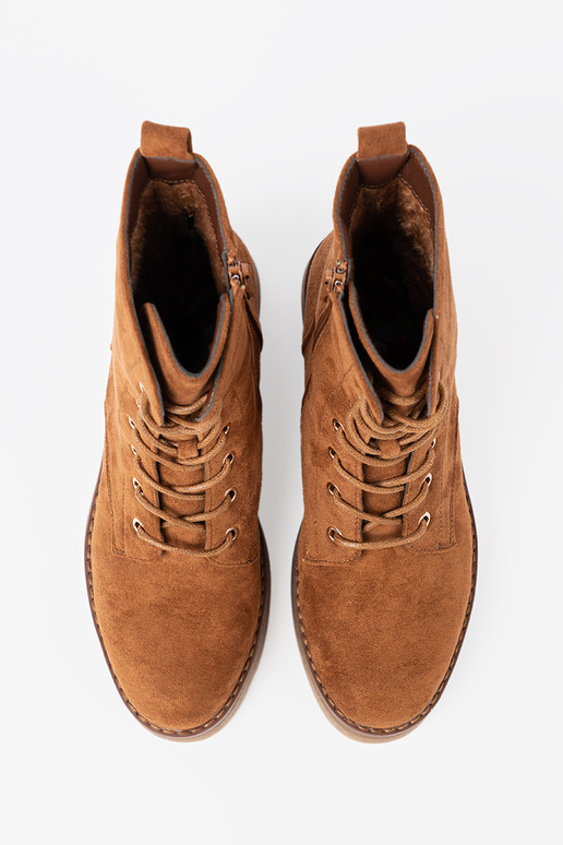 Patogus auliniai batai Į kolorze karmeloĮym ant plokščio pado