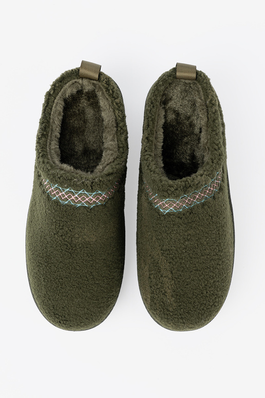 chaki spalvos, miękkie batai a'la sniego batai bez pięty