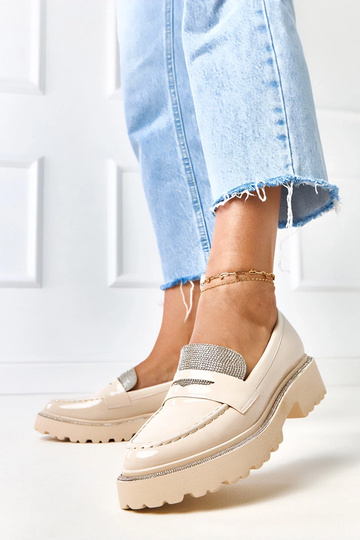 Smėliniai lakiniai mokasinai puošti cirkoniais Laures 2