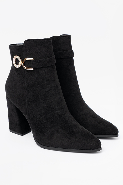 Elegantiško stiliaus juodos spalvos batai z biżuteryjnym akcentem