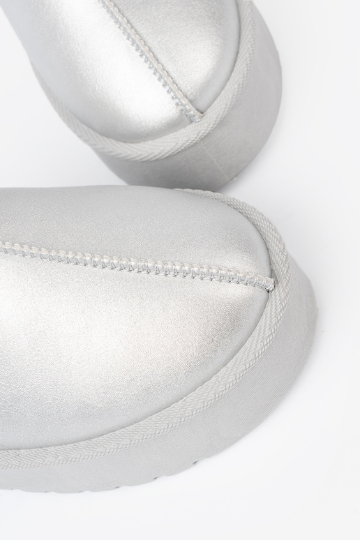 sidabro spalvos sniego batai su kailiuku i platformą