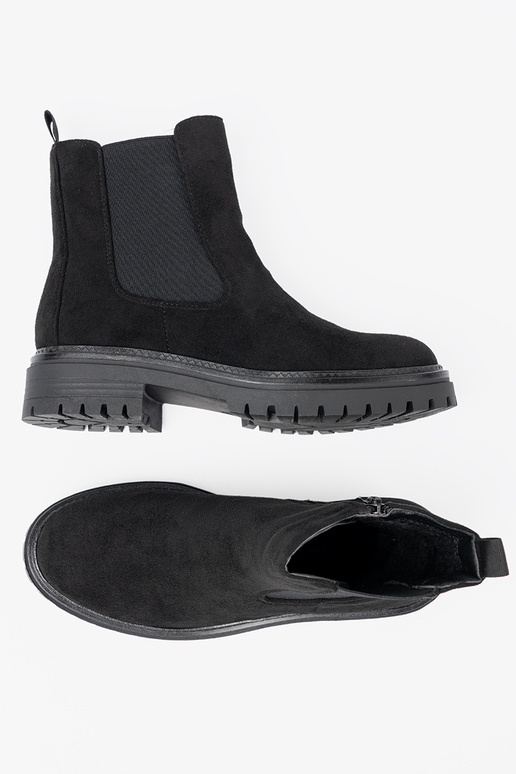 Klasikinio modelio juodos spalvos batai ant storo pado