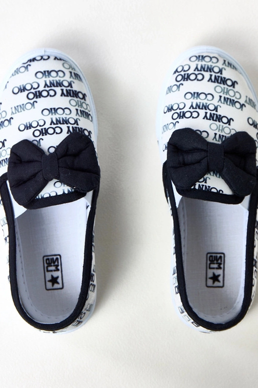 Balti vaikiški kedai su kaspinėliu Missi