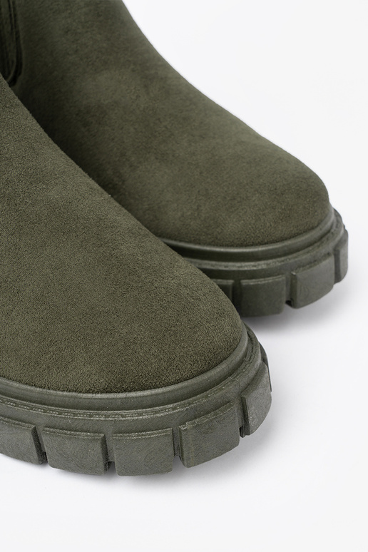 žalios spalvos batai z lankstusmi ĮstaĮkami