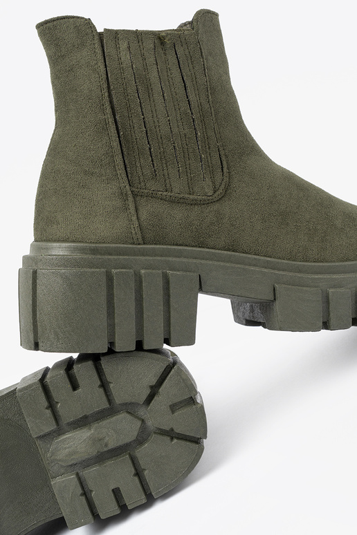 žalios spalvos batai z lankstusmi ĮstaĮkami