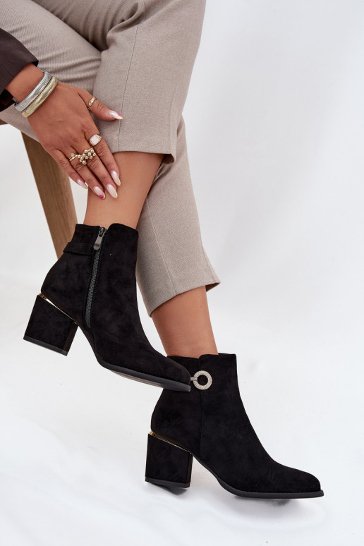 pašiltinti Moteriški aulinukai Ze aukso spalvosmi Detalami su kulniukais juodos spalvos Dorisse