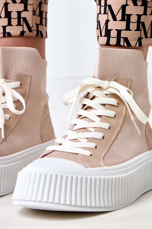 Rožiniai įsispiriami kojinės tipo...