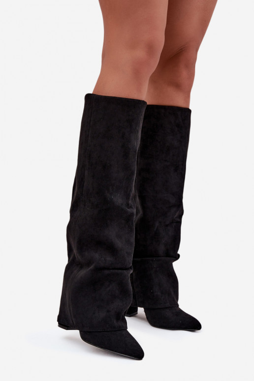 pašiltinti moteriški ilgaauliai bataisuINyĮiniętą CholeĮką su kulniukais iš eko zomšosoĮe juodos spalvos Elivira