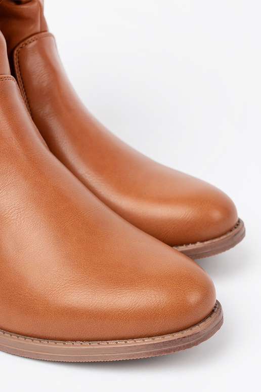 KomfortoĮe batai karmeloĮe z marszczeniami