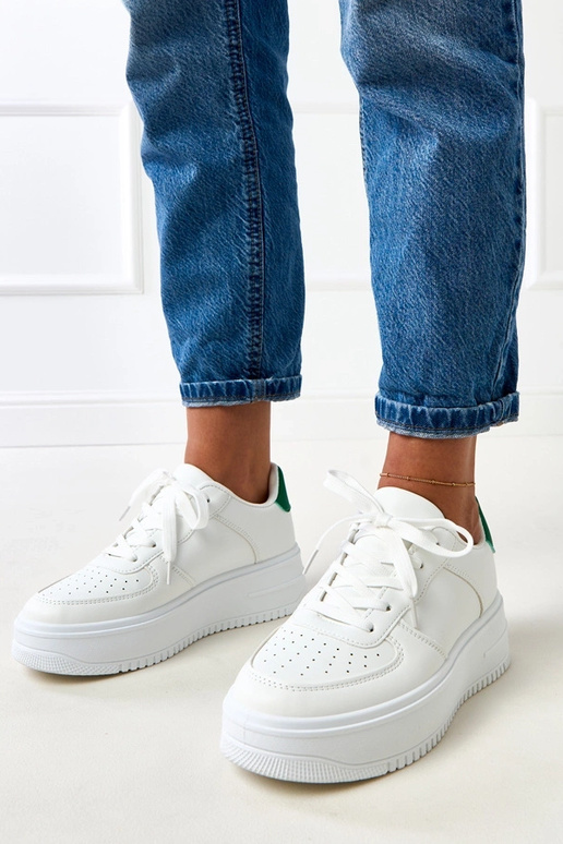 Balti sportiniai bateliai su...