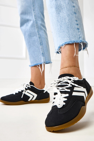 Juodi tinklinio audinio... 2