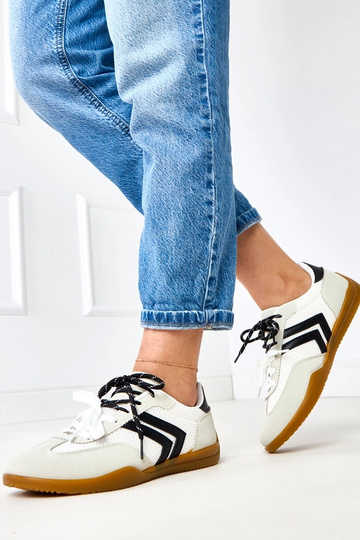 Balti tinklinio audinio... 2